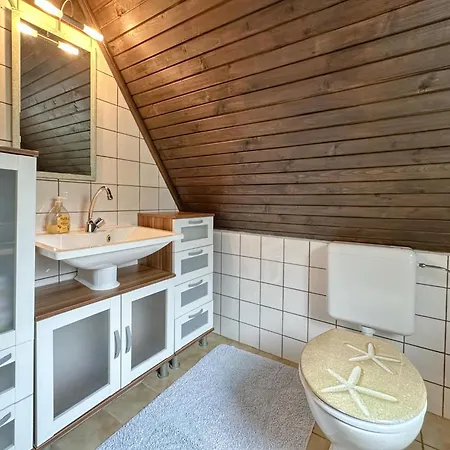 Semesterbostad Bergstuebl *